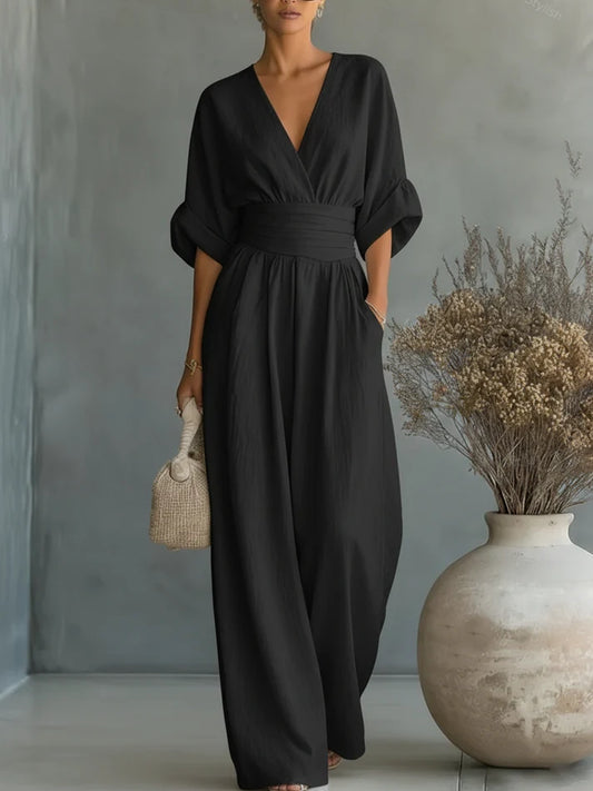 LUMIÈRE Jumpsuit – Elegant, Figur schmeichelnd